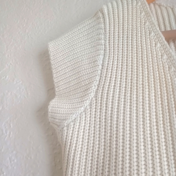 COPY - Commense short sleeve ivory knit cardigan - Picture 5 of 9